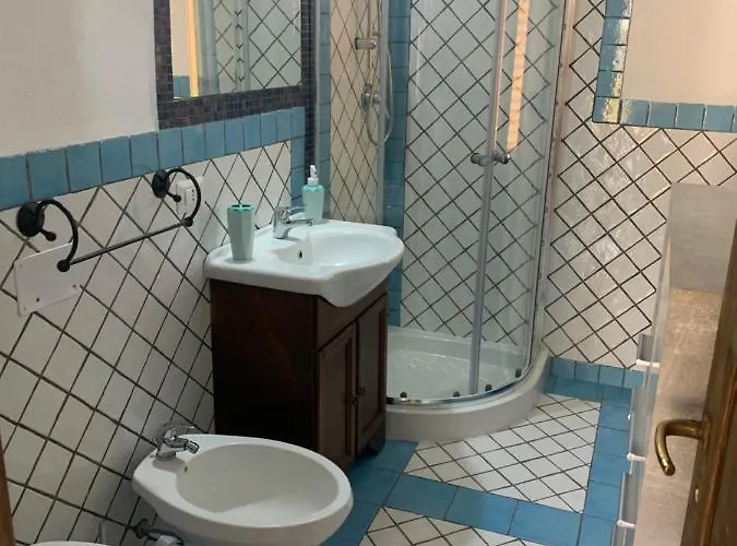 Casa Balilla 2 * La Maddalena (Sassari)